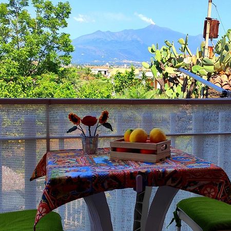 アチレアーレ Casa Del Sole Con Vista Sull'Etna A 200 Mt Dal Mareヴィラ エクステリア 写真