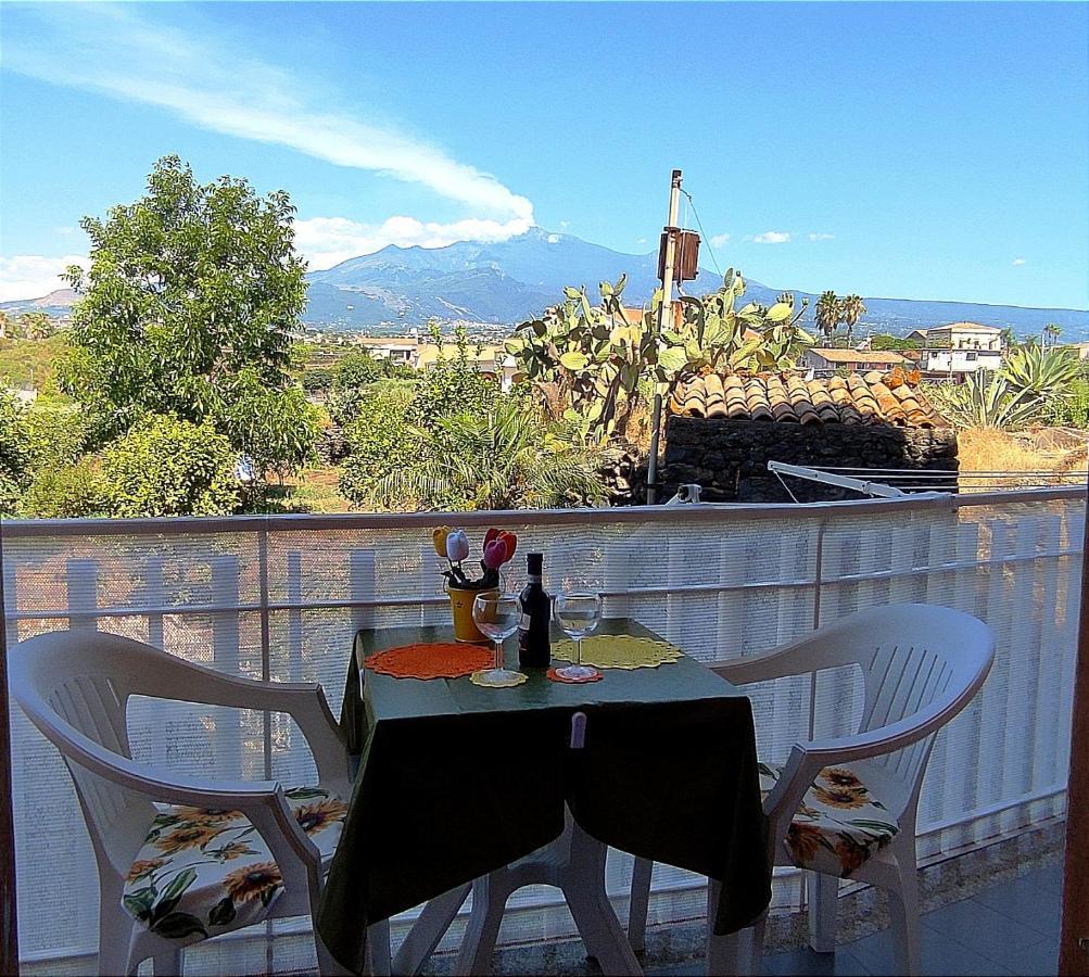 アチレアーレ Casa Del Sole Con Vista Sull'Etna A 200 Mt Dal Mareヴィラ エクステリア 写真