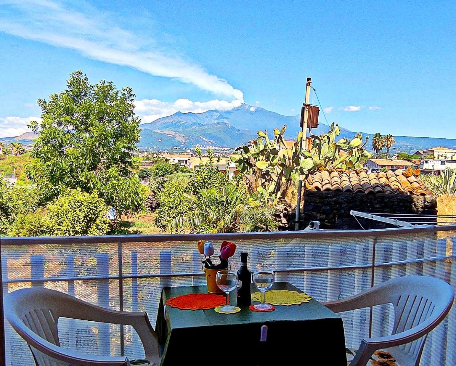 アチレアーレ Casa Del Sole Con Vista Sull'Etna A 200 Mt Dal Mareヴィラ エクステリア 写真